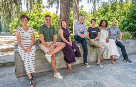 I soci e le socie del Rotary con Angélique Wüthrich (3ª da des.) e Amra Grisevic Mujanovic (3ª da sin.) (Foto: mad)
