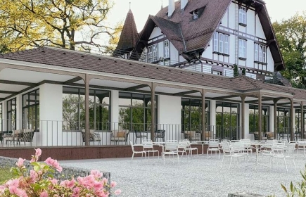 Plauderlunch im Restaurant Waldhaus in Birsfelden

NICHT IM SCHLOSS