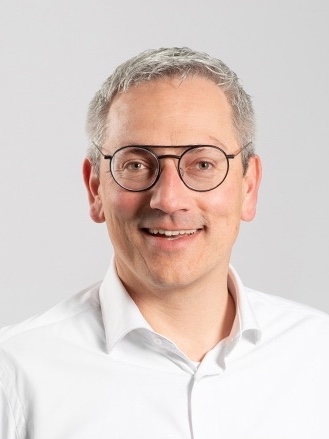 Franz Roth, Programm